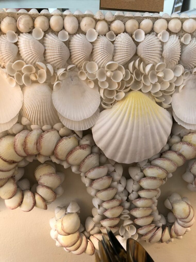 Spouting Seashell Mirror - Image 4
