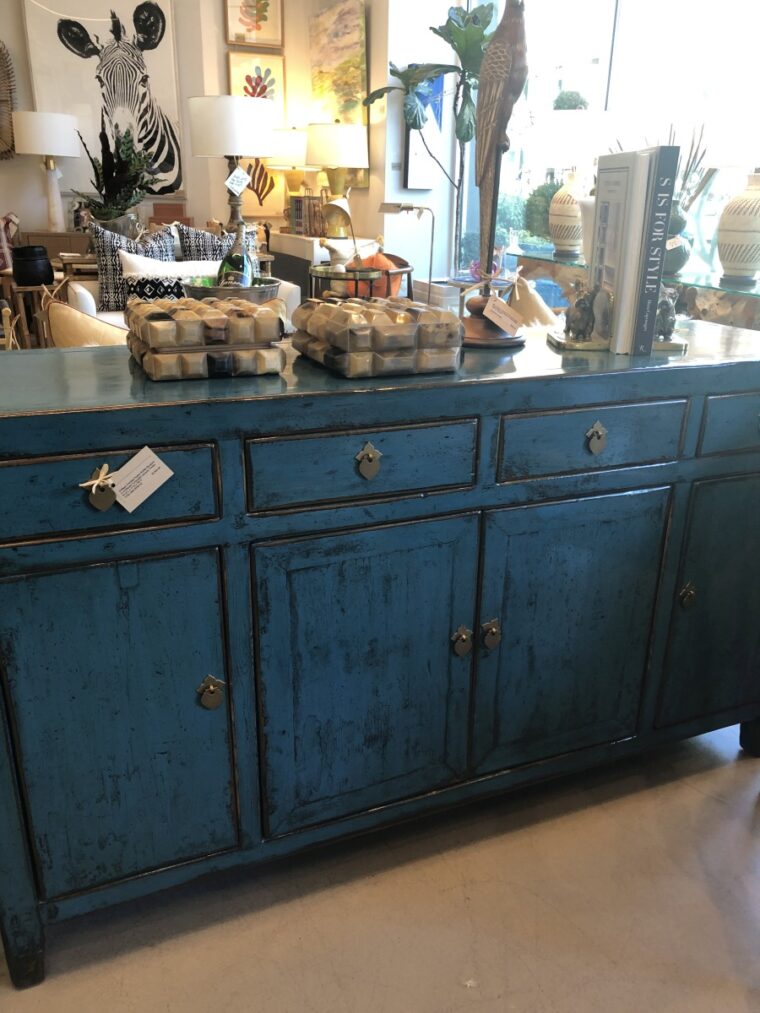 Vintage Chinese Buffet in Turquoise Lacquer