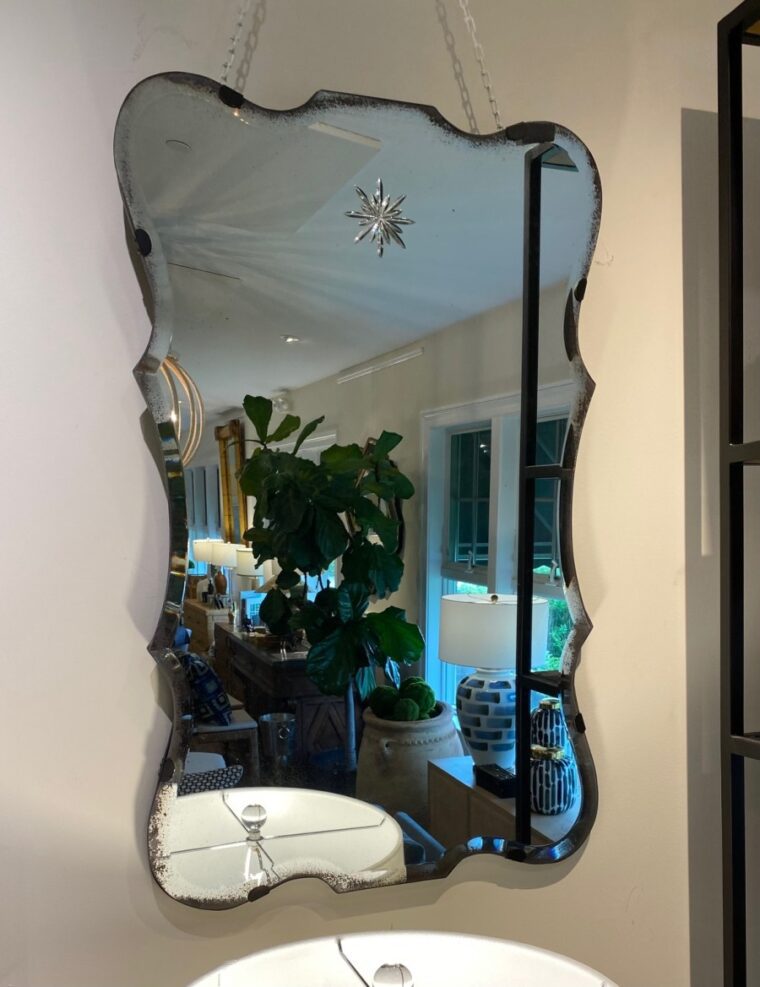 Small Venetian Star Motif Antiqued Mirror - Image 6