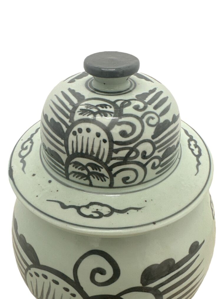 Lidded Ceramic Ginger Jar