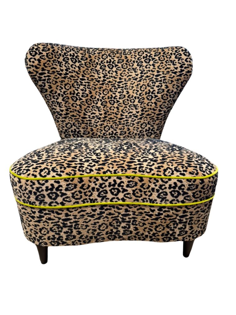 Hourglass Animal Print Chair with Kiwi Welt - Image 2