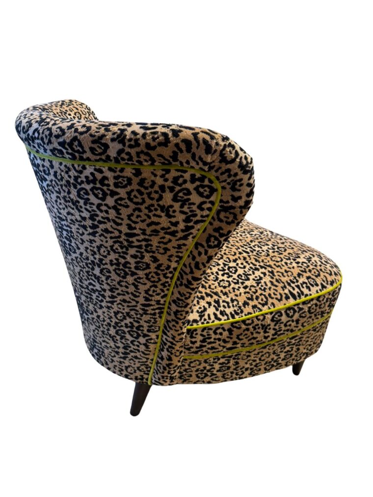 Hourglass Animal Print Chair with Kiwi Welt - Image 3